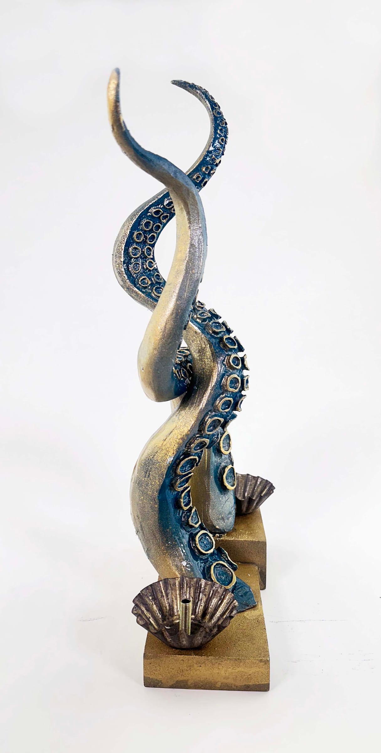Octopus Tentacle Sculpture thumbnail 9